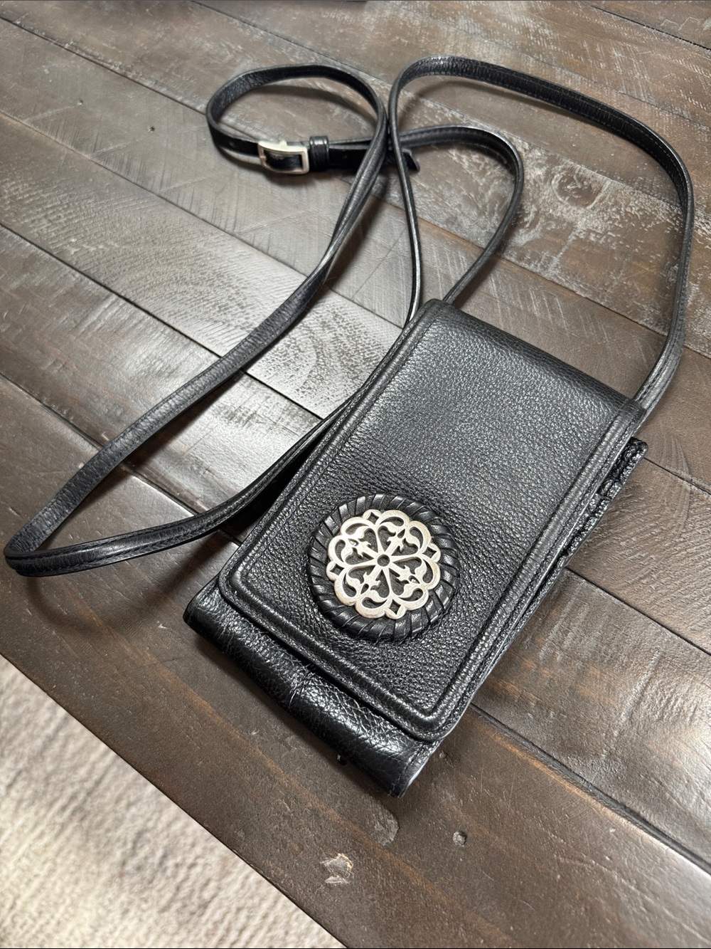 Brighton Phone organizer crossbody